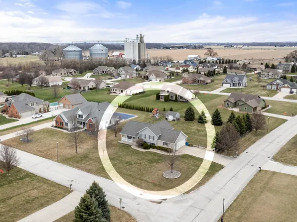 22245 W Hollyhock Ln, Curtice, OH 43412