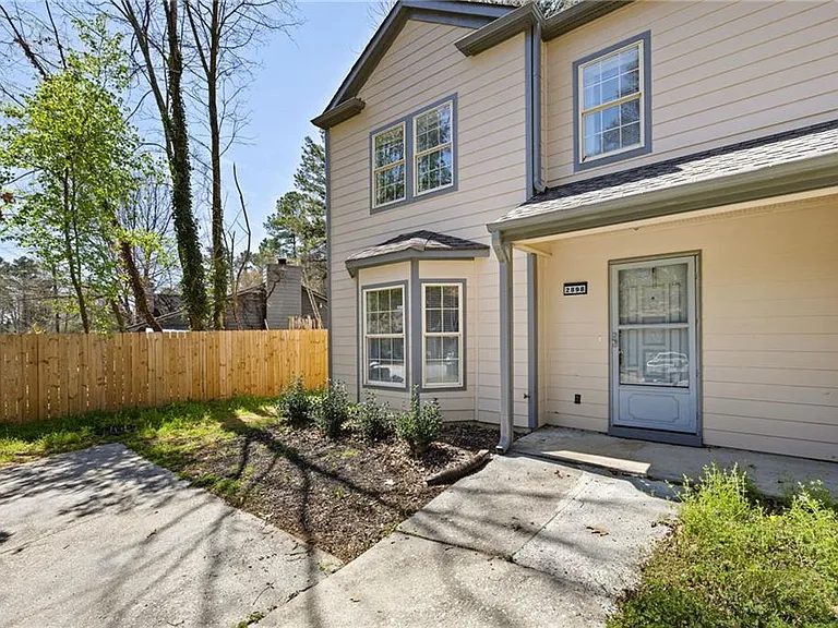 2898 Lakemont Dr SW — Photo 21