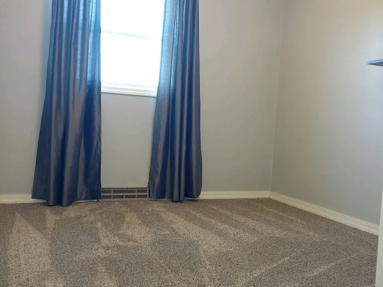 1247 Doreen Ave — Photo 10