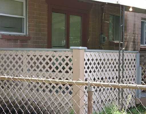 3rd image of 710 Fox Ave