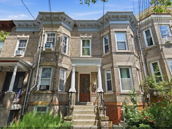 112 Beach Street image 1 of 37