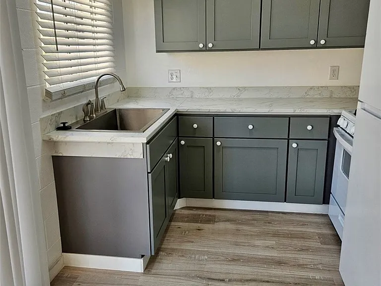 820 A Ave #23 — Photo 2