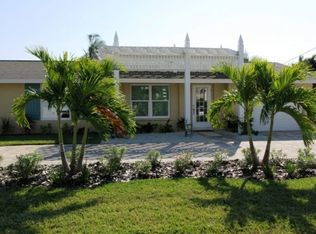 525 70th St, Holmes Beach, FL 34217