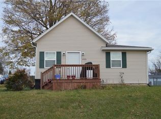 1023 S Detroit St, Bellefontaine, OH 43311