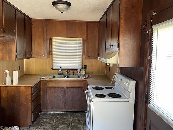 5th image of 8504 Croft Dr