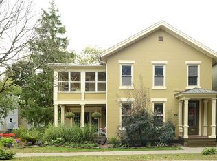 102 Van Dam St, Saratoga Springs, NY 12866