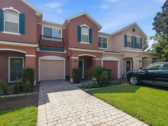 2nd image of 933 PINE POINTE LANE
