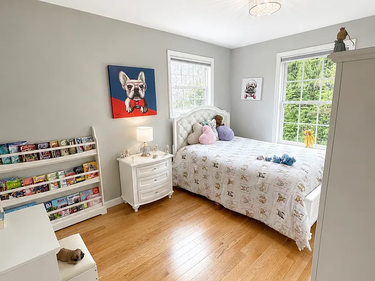 57 Dicandra Dr — Photo 11