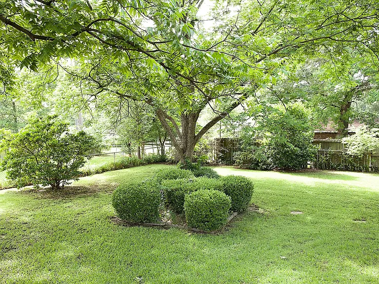 19 Paul Dr — Photo 13