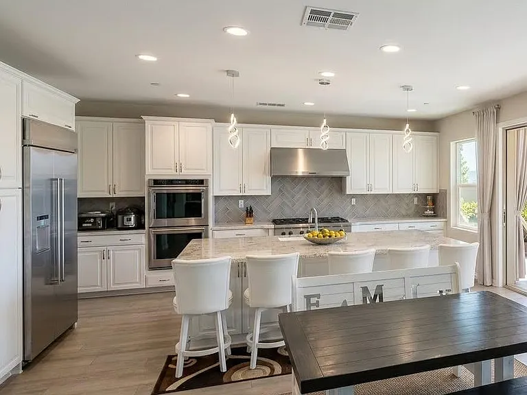 7 Paladino Ct — Photo 12