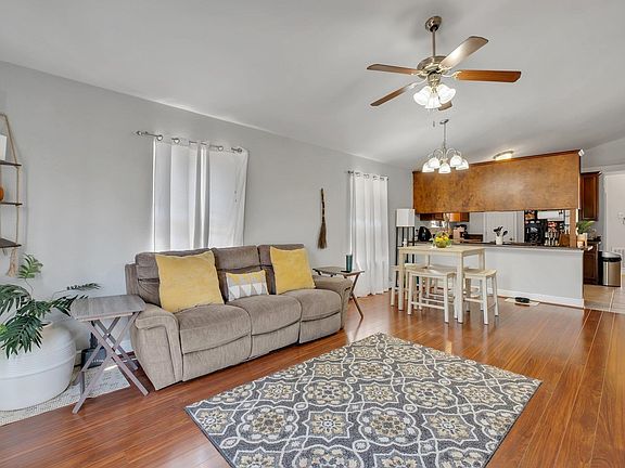 4th image of 4251 Weatherby Ct