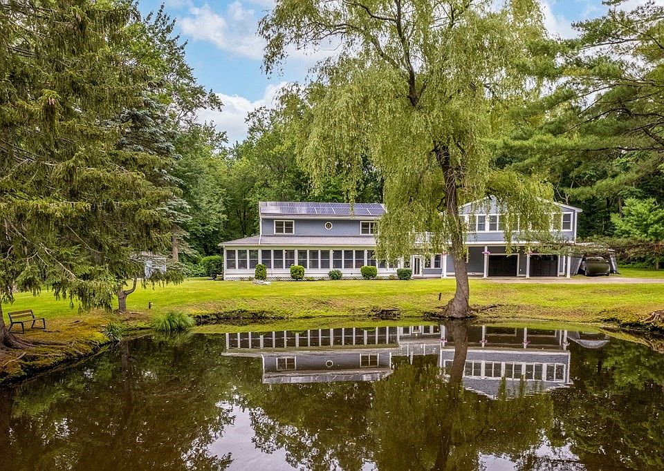 8 Grover St, Salisbury, MA 01952 Zillow