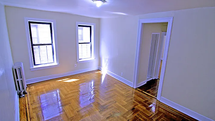 Rented by Tryax Realty Management | media 5