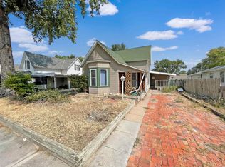 1707 Avenue A, Gothenburg, NE 69138