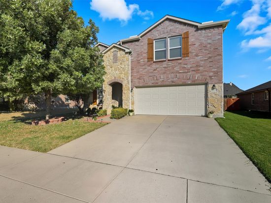 1112 Foxglove Ln, Burleson, TX 76028