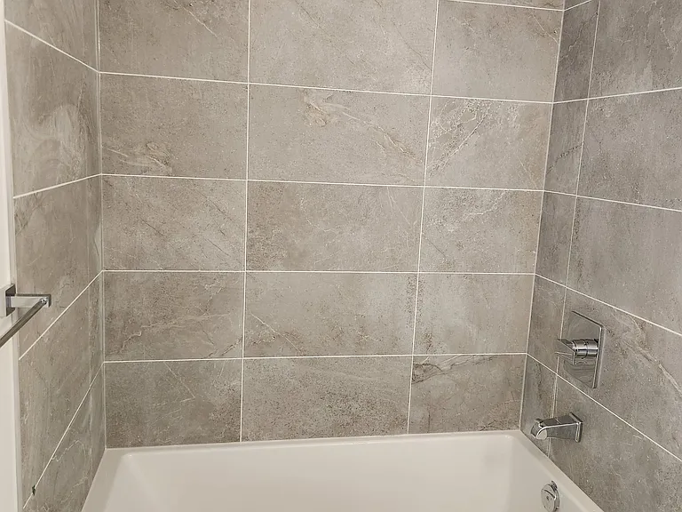 36 Elm Dr W #2810 — Photo 9