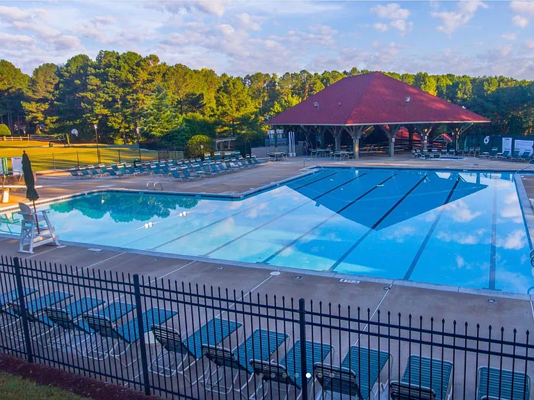 Lap pool