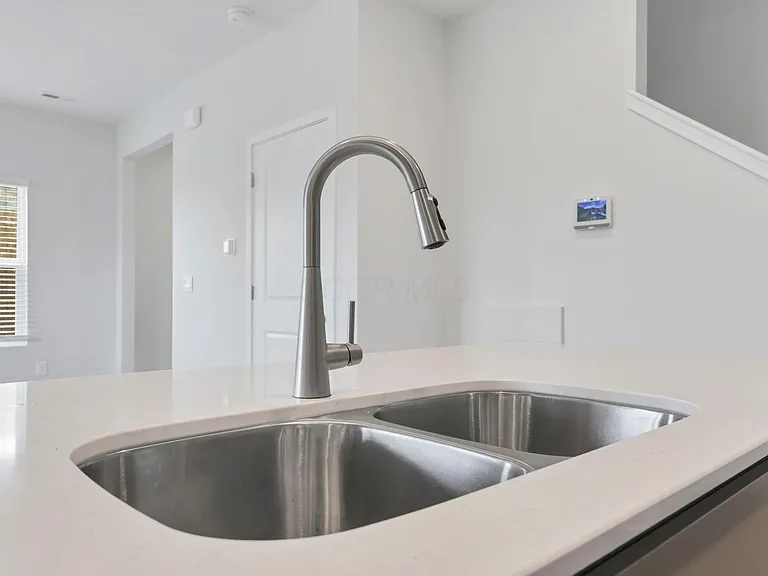 6302 Marinelli Dr N — Photo 18