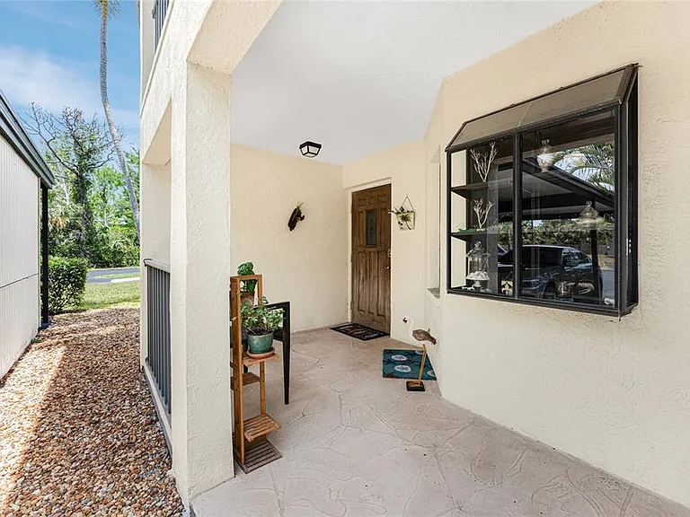 511 Pine Hollow Cir #511 — Photo 44