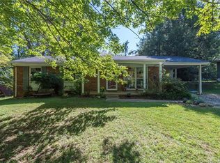 73 Grandview Rd, Asheville, NC 28806