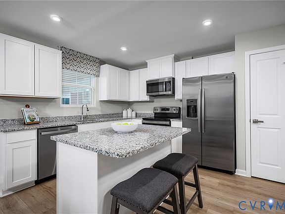4th image of 9060 Wildflower Pl