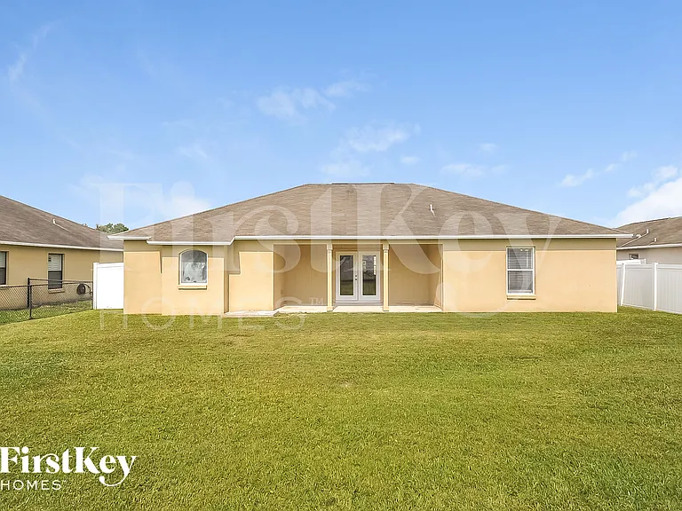 5203 Ashwood Dr — Photo 15