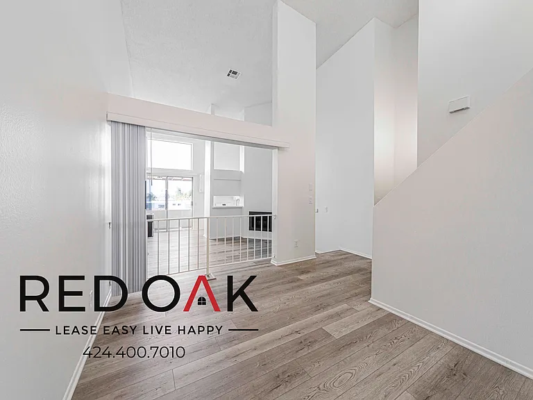 8309 Cedros Ave #308 — Photo 10