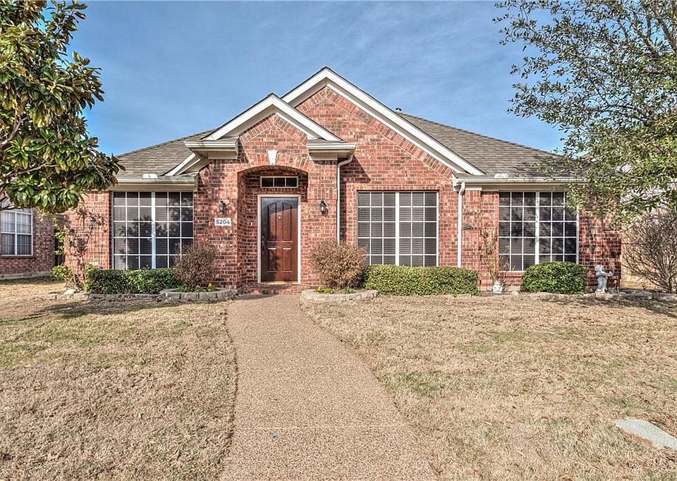 1st image of 5204 Vineyard Ln