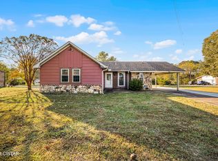 2820 Christmasville Rd, Jackson, TN 38305