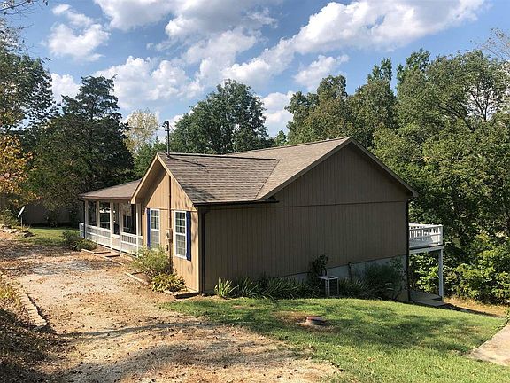 4th image of 1296 Lake Forest Ln