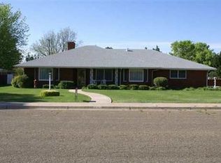 1413 Piedmont Dr, Clovis, NM 88101