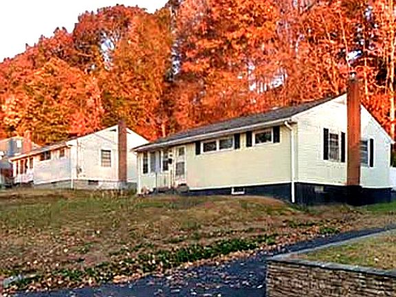 4th image of 169 Country Club Road