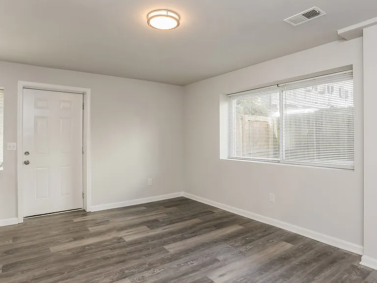 100 Terrace Dr NE #12 — Photo 8