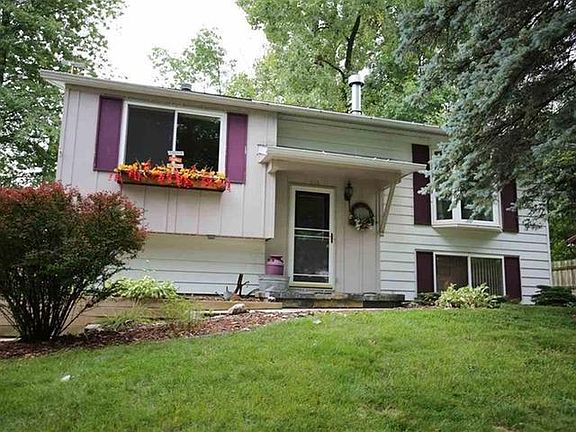 2nd image of 4114 Hancock Dr