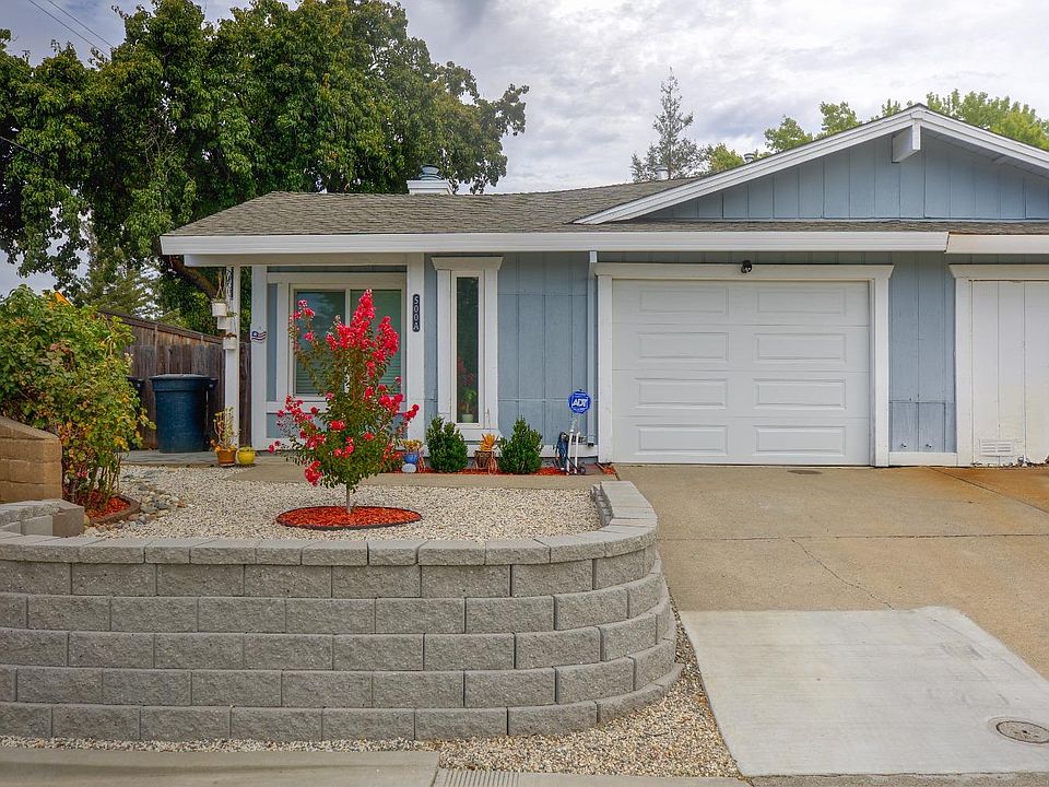 1st image of 500 Hyacinth Ct #A