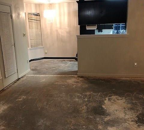 5th image of 2115 Richmond Dr