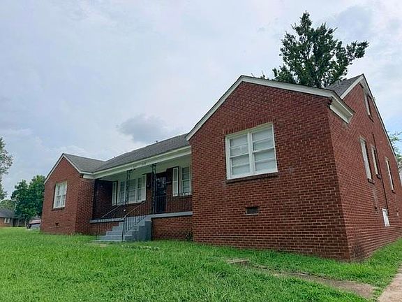 2nd image of 2043 Lamar Ave