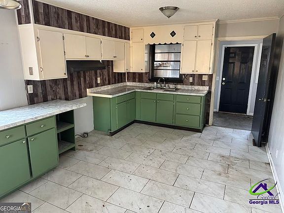 2nd image of 151 Edmondson Cir