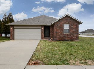 2701 W Garton Rd, Ozark, MO 65721