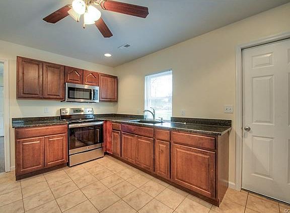 4th image of 228 Westover Ave