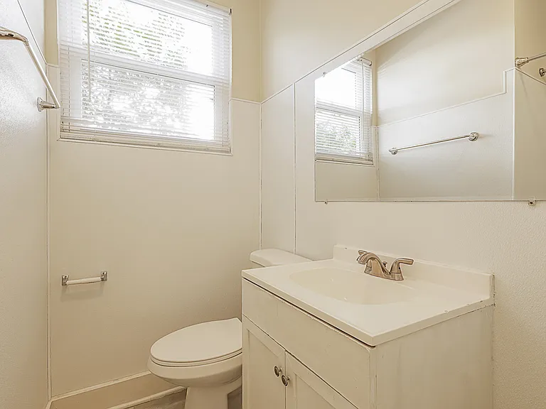 2169 Telfair St — Photo 14