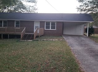 109 Laurie Ct, Hiram, GA 30141