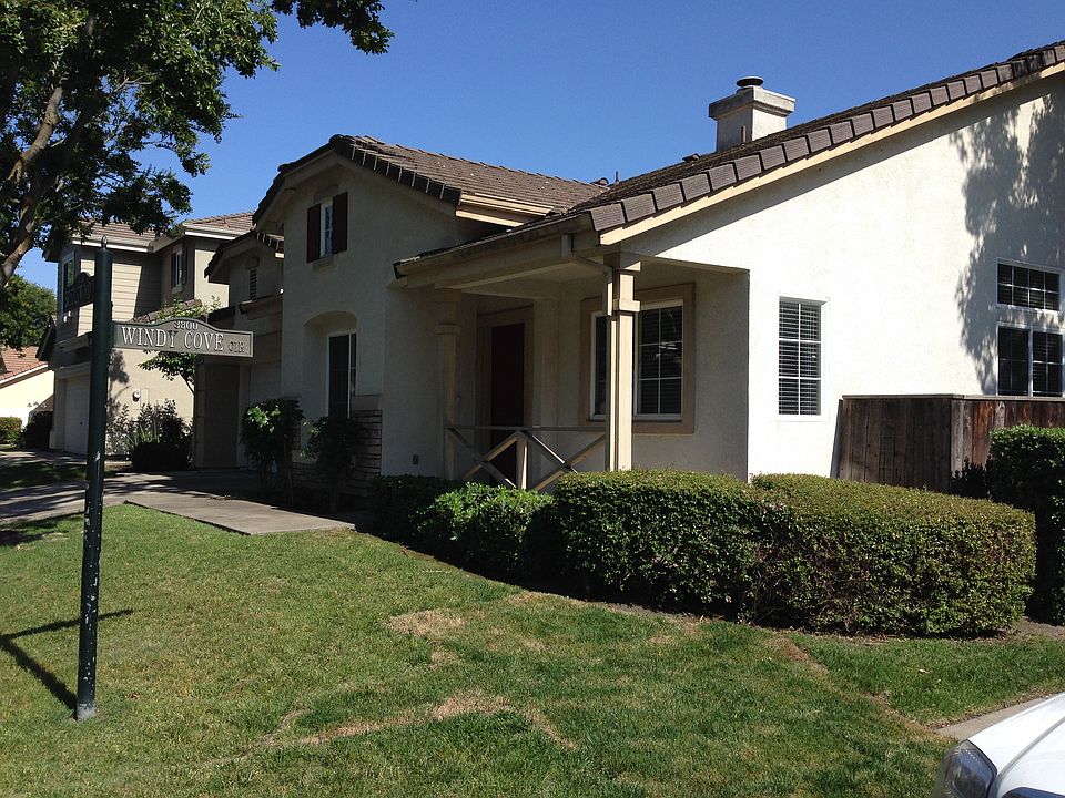 1st image of 3884 Bridlewood Cir