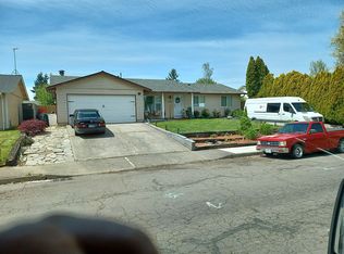 1397 Palace Dr NE, Salem, OR 97301