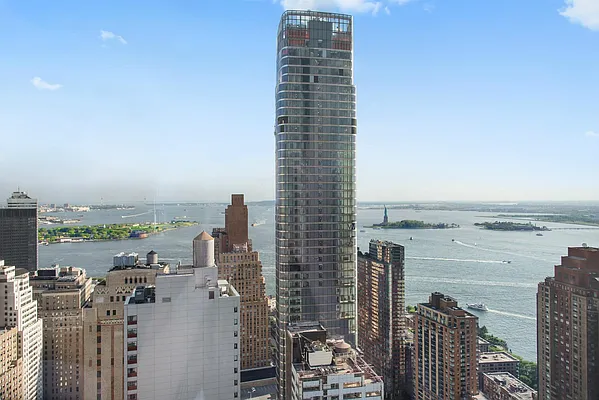 Rented by Keller Williams NYC | media 26