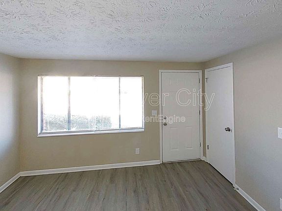 3rd image of 1214 Santiago Dr