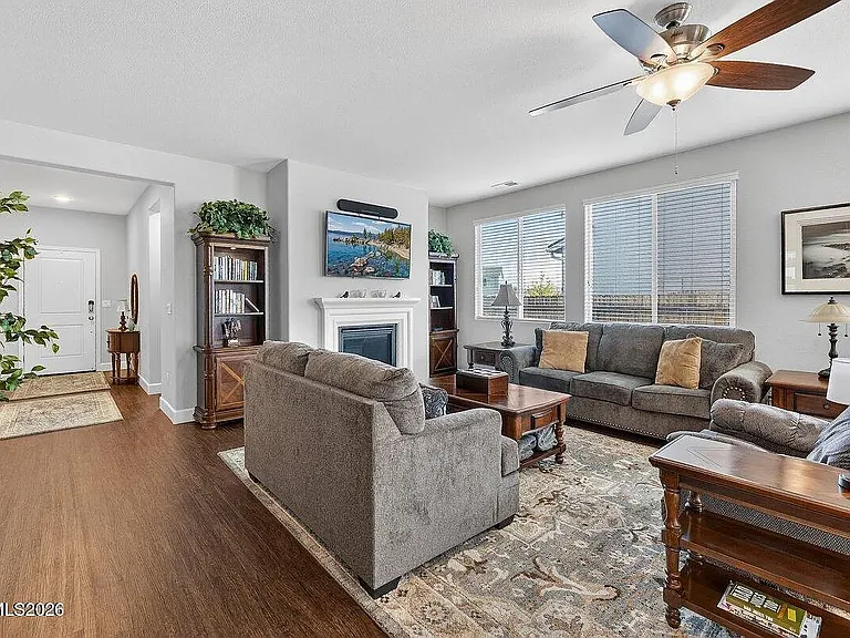 913 Estuary Cir — Photo 14