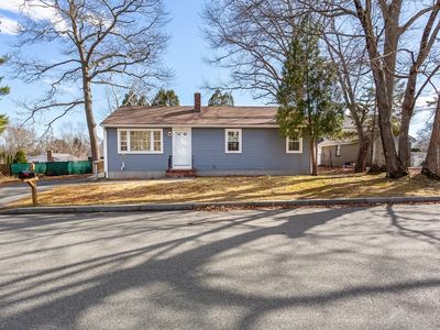 946 Thorndike St, New Bedford, MA, 02745