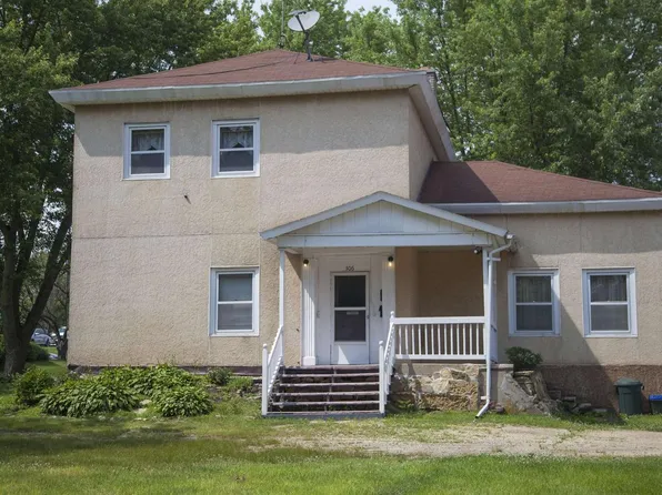 306 West Division Street, Dodgeville, WI 53533