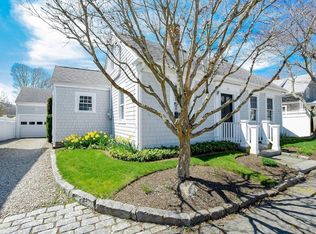 35 Main St, Mattapoisett, MA 02739